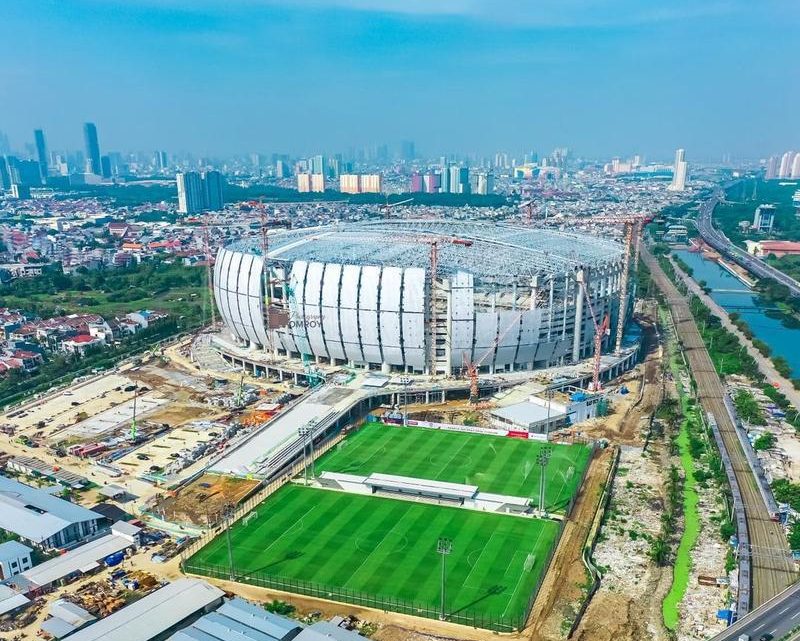 Jakarta International Stadium Stadion Internasional Terbesar di Indonesia